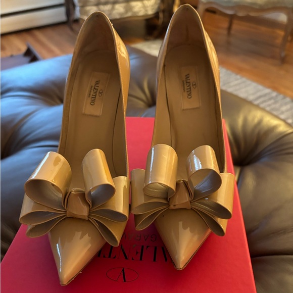 Valentino Heels - Picture 2 of 4